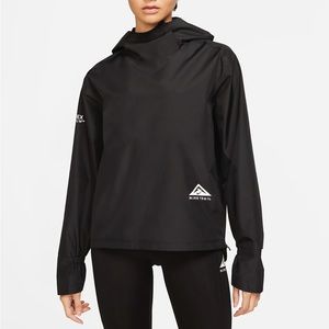 Nike GORE-TEX INFINIUM jacket